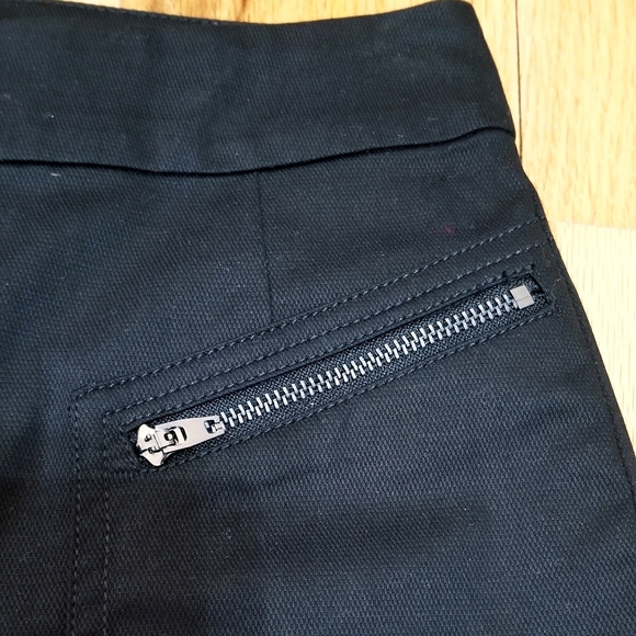 NWOT NEW Urban Outfitters Silence + Noise High-Waisted Black Mini Shorts - Picture 4 of 8